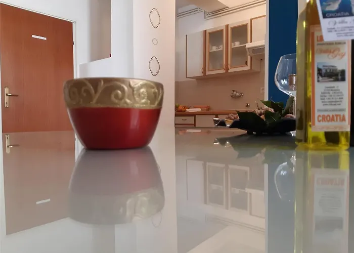 Apartments Gaj